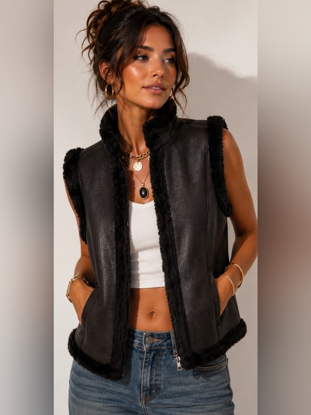 Jaclyn Smith Black Faux Suede Faux Fur Lined Vest Size L